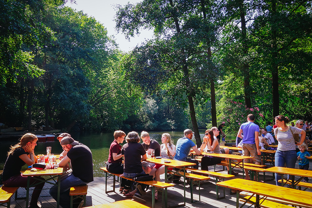 Biergarten, Berlin