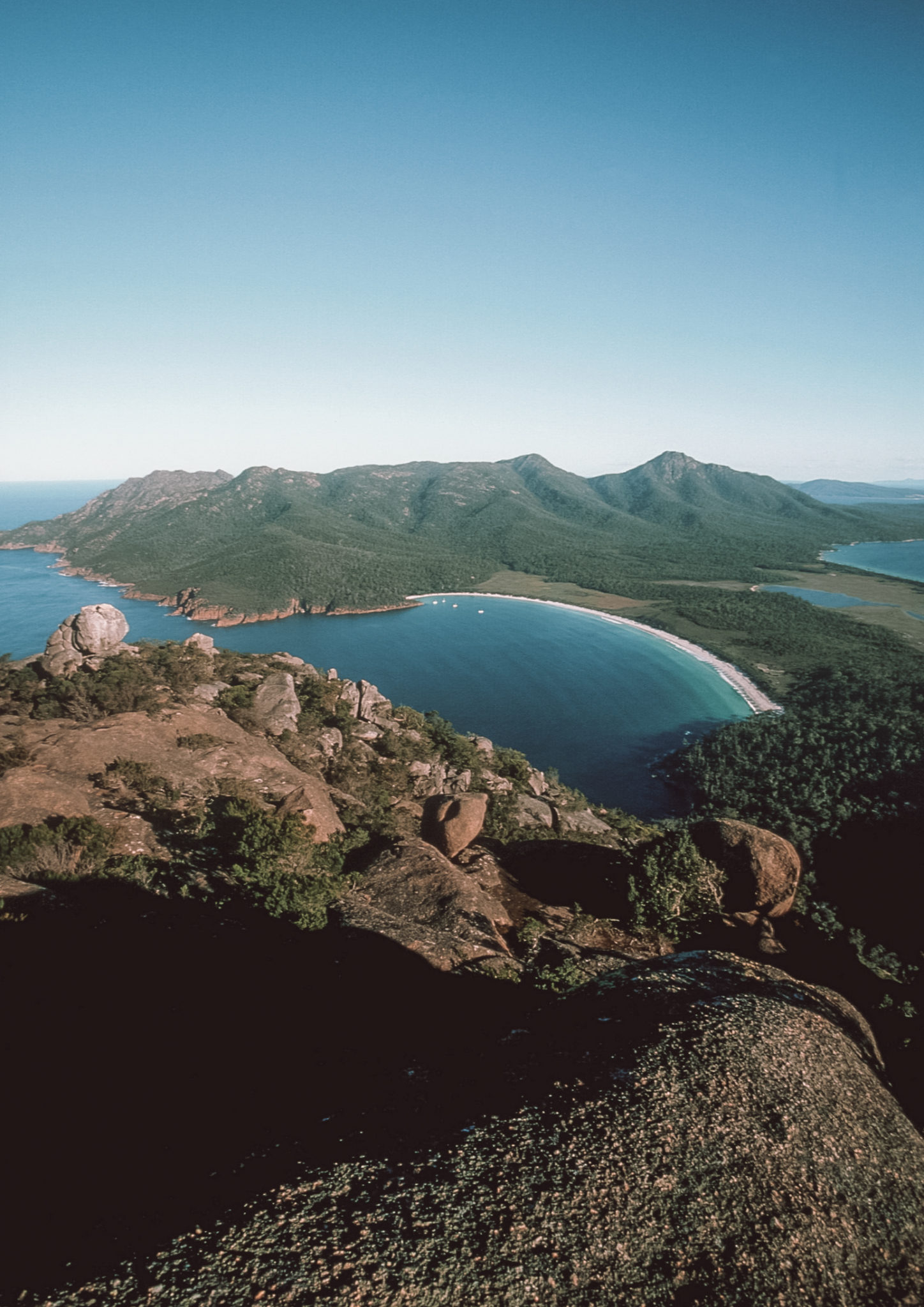 Wineglass_Bay_Tasmania