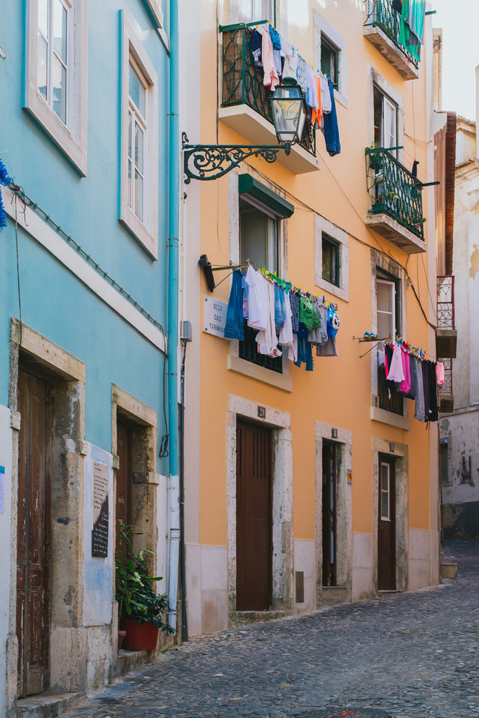 Alfama_neighbourhood_guide