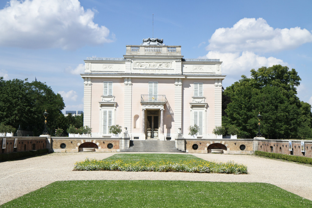 Chateau de Bagatelle