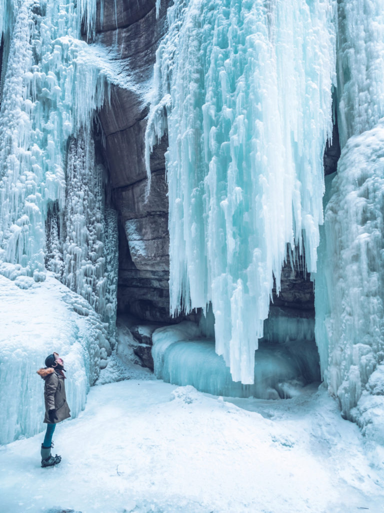 Alberta Itinerary in Winter | WORLD OF WANDERLUST