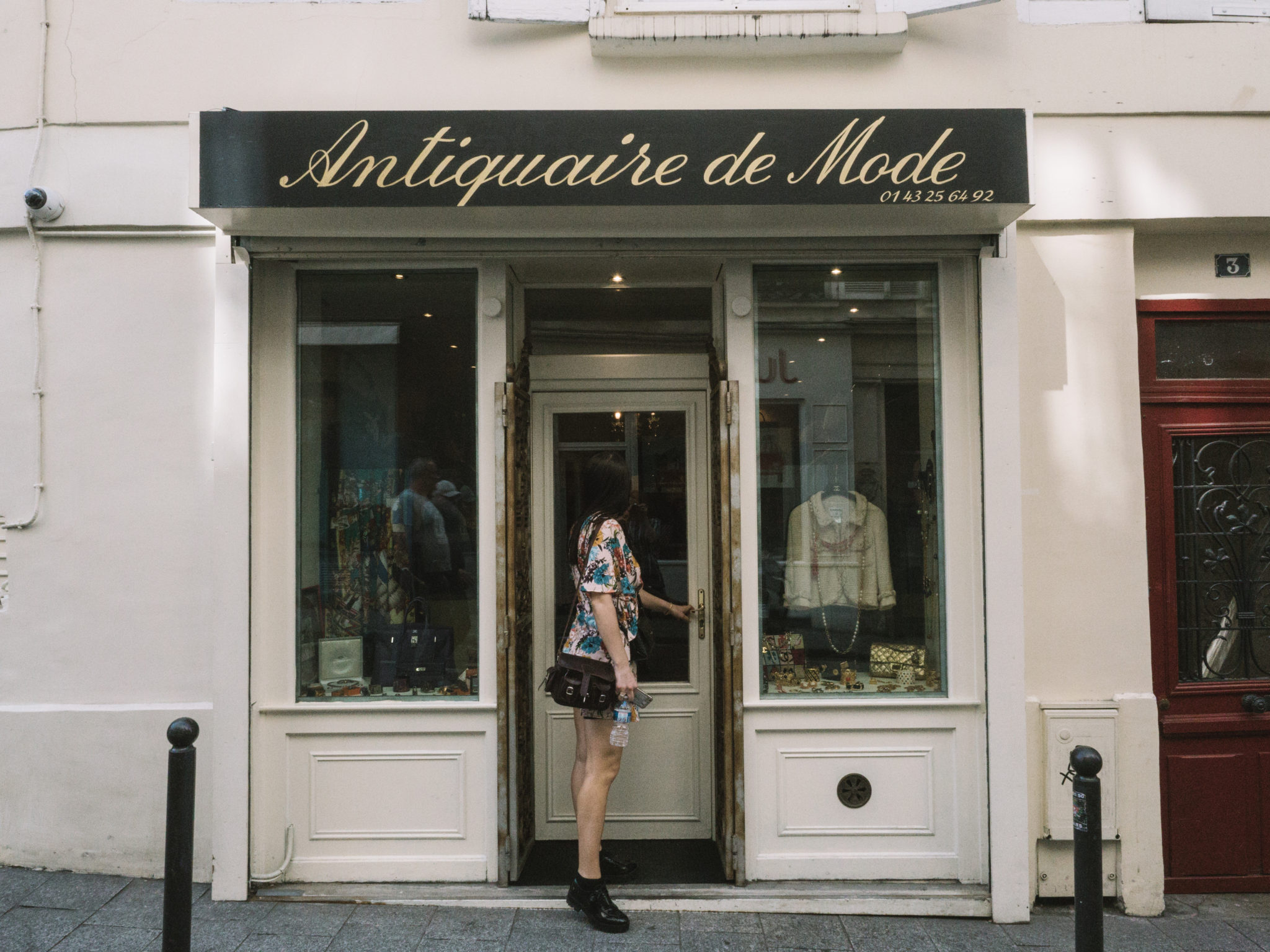 A Guide to Saint Germain Des Pres | WORLD OF WANDERLUST