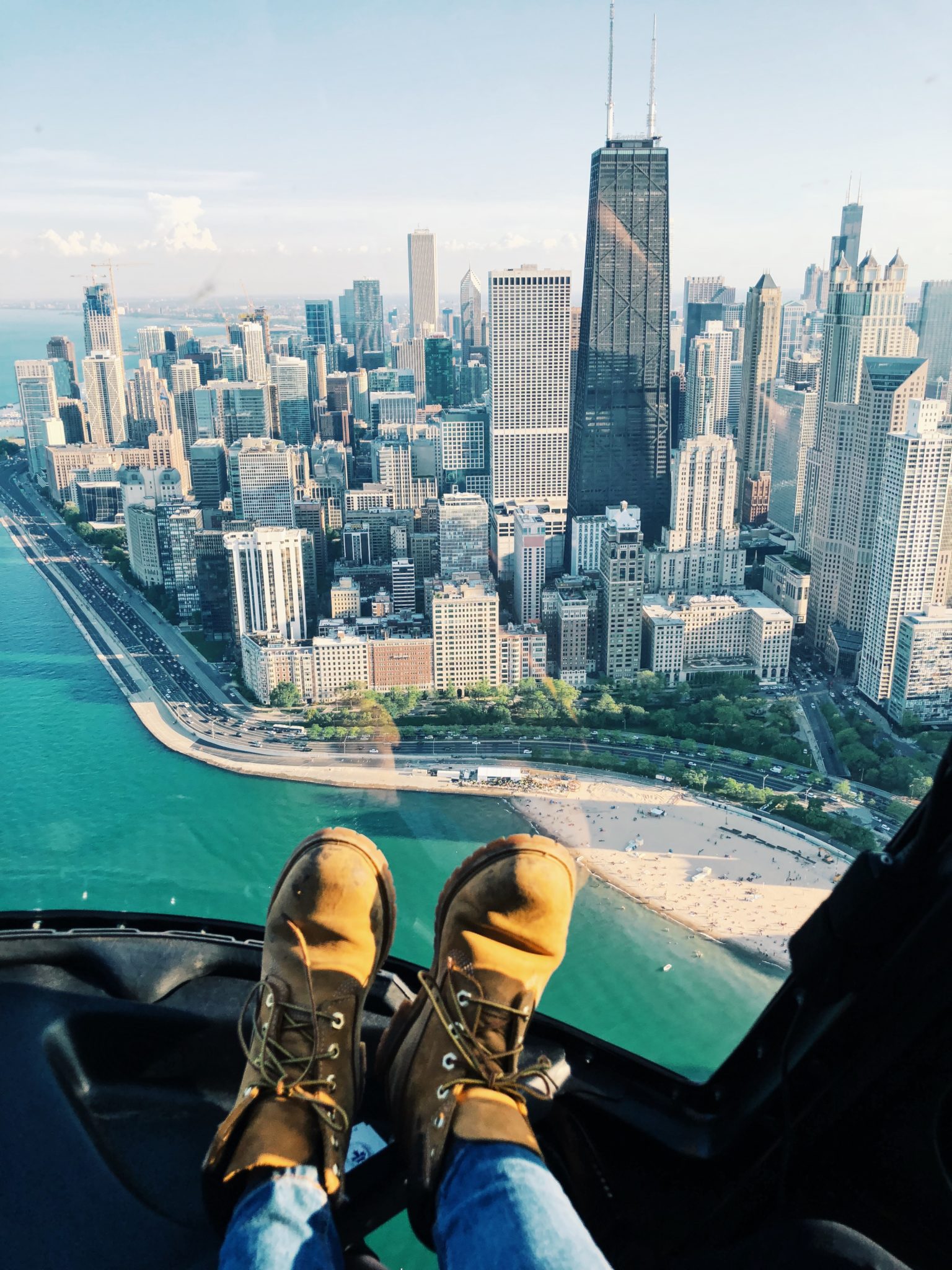 A Quick Guide to Chicago | WORLD OF WANDERLUST