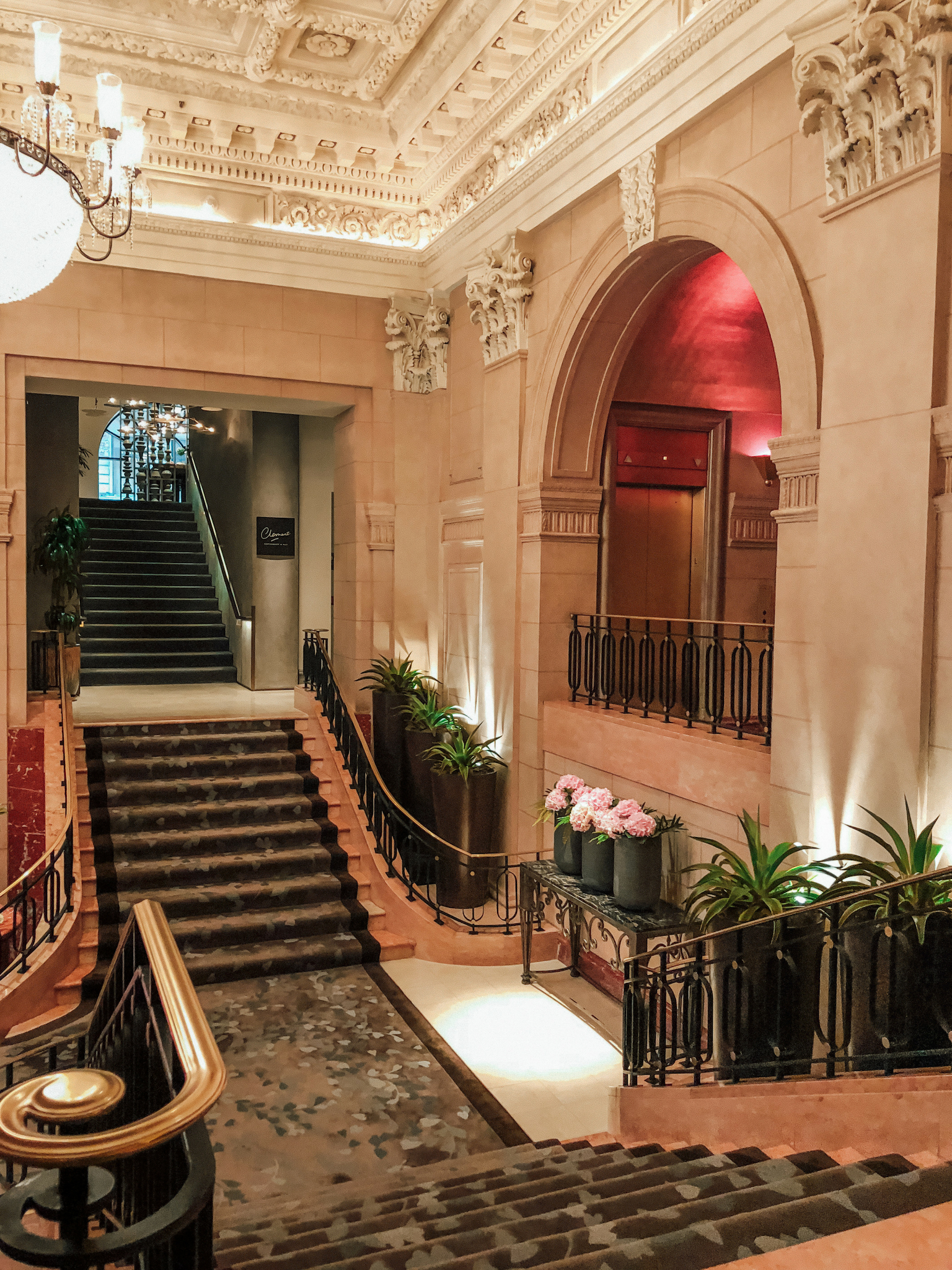 The Peninsula Hotel New York | WORLD OF WANDERLUST