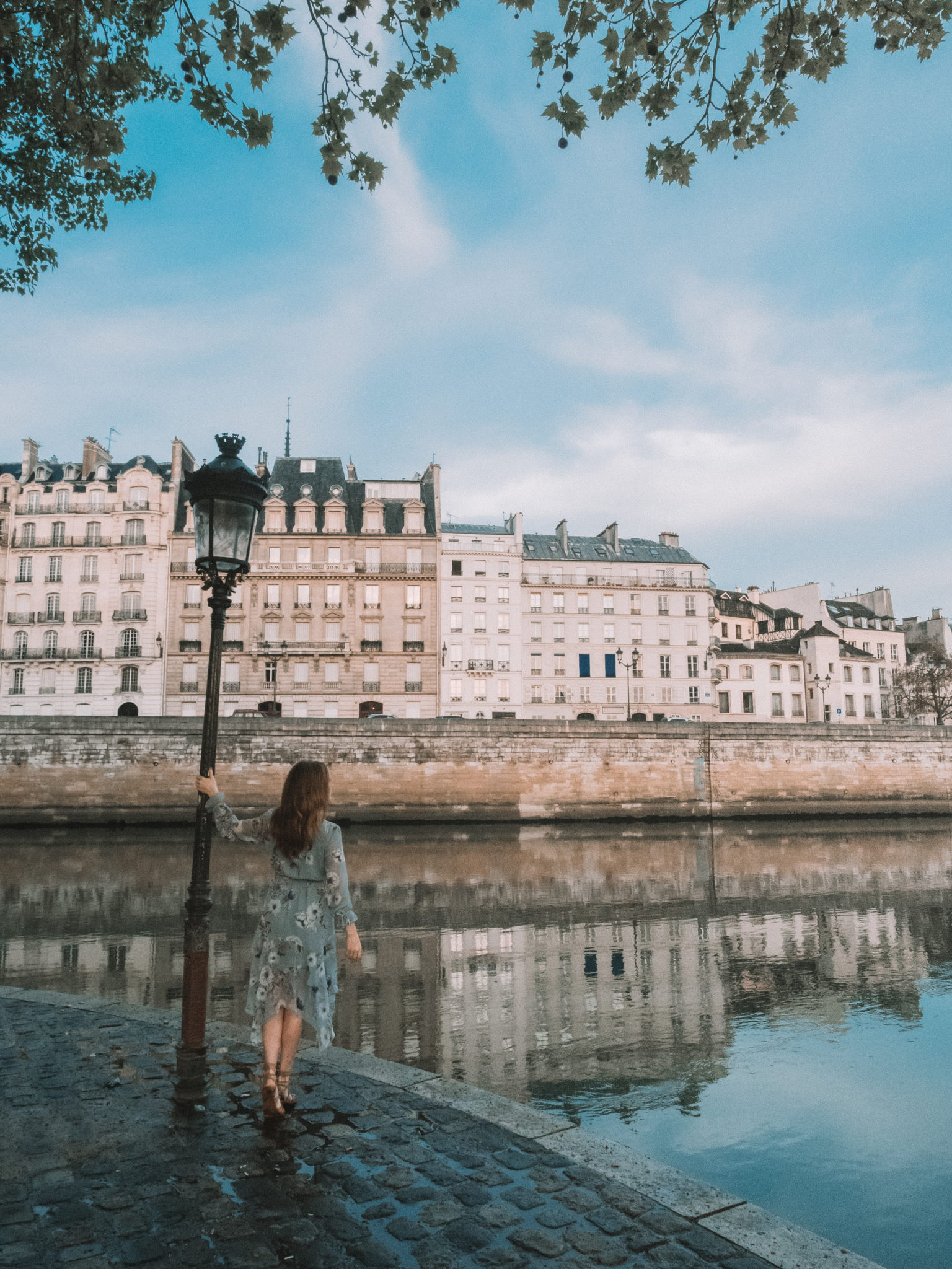 Brooke Saward in Paris | WORLD OF WANDERLUST